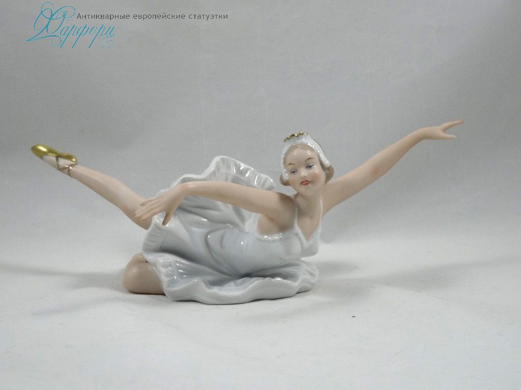 Антикварная фарфоровая статуэтка "Балерина" Wallendorf