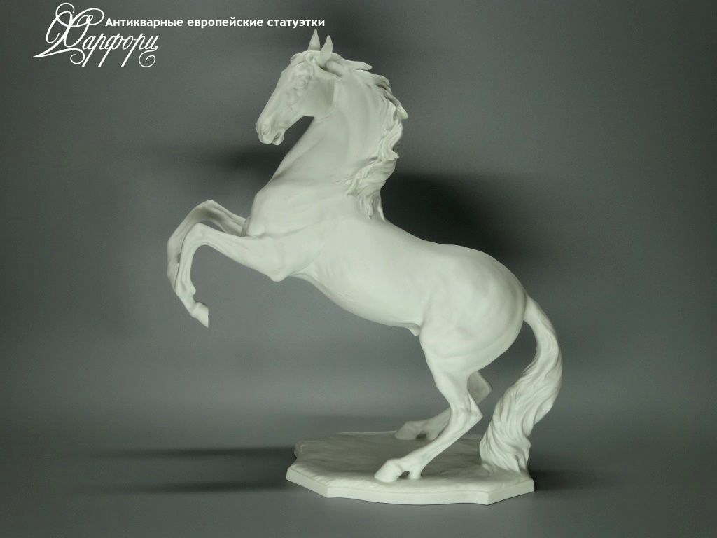 Фарфоровая статуэтка Германия Kaiser 1630