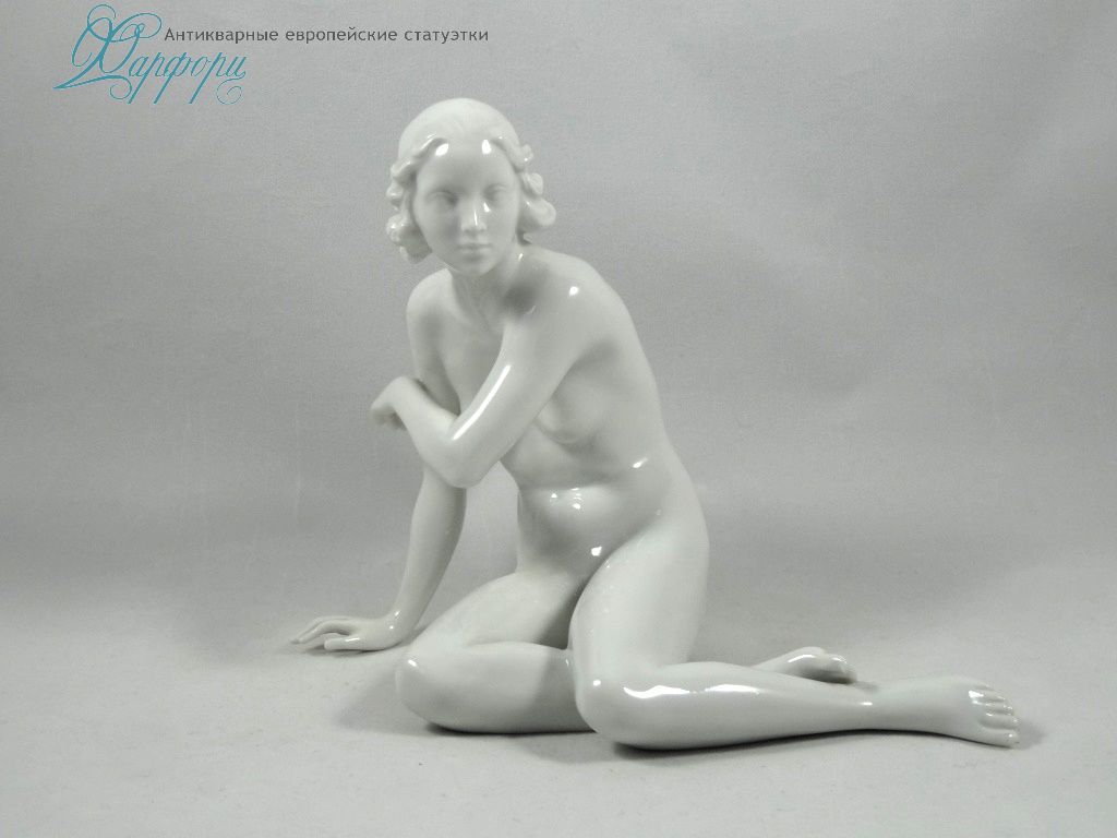Антикварная фарфоровая статуэтка "Нежность" Rosenthal
