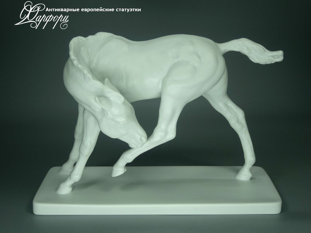 Купить фарфоровую статуэтку Furstenberg Жеребенок