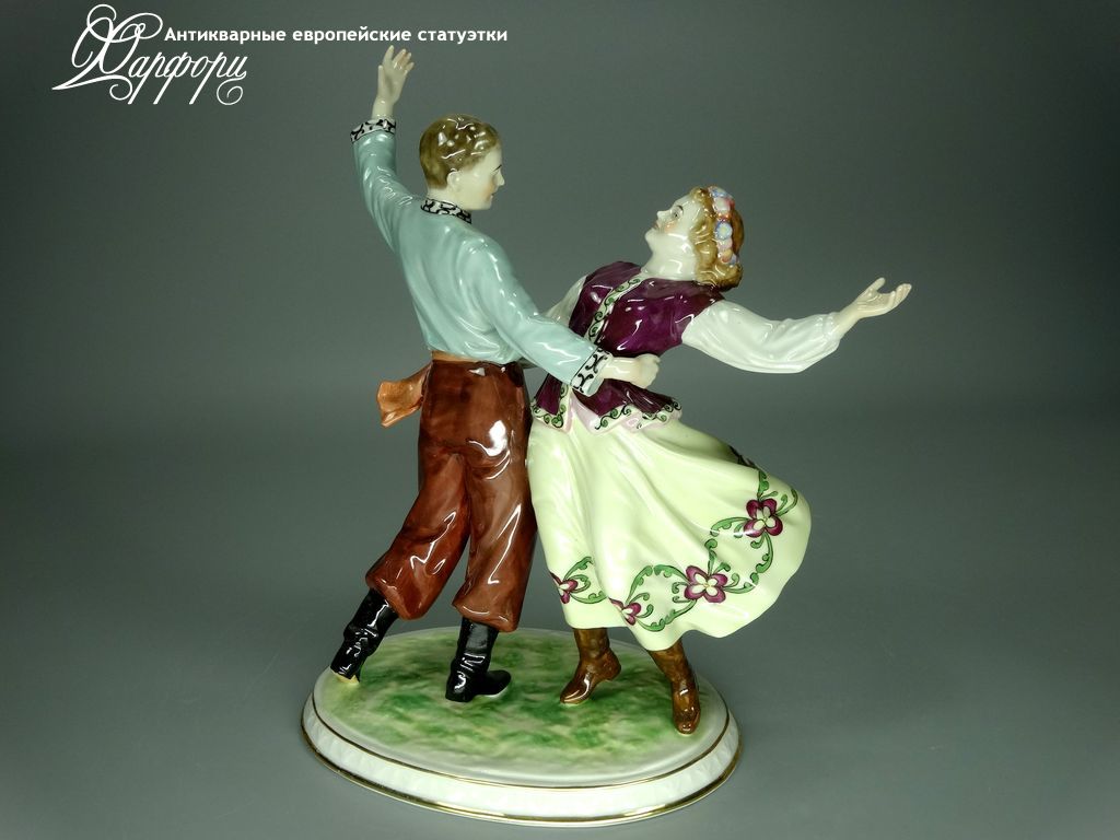 Купить фарфоровую статуэтку Volkstedt Танец