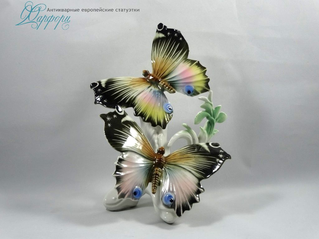 Антикварная фарфоровая статуэтка "Бабочки павлиний глаз" KARL ENS