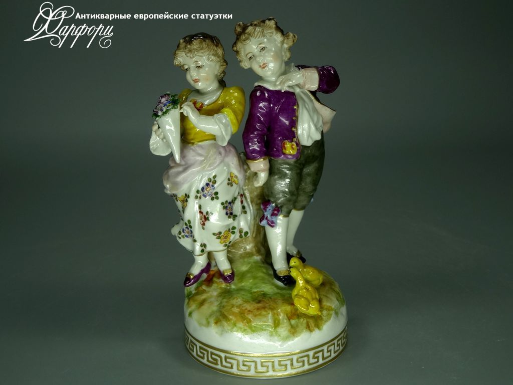 Купить фарфоровые статуэтки Volkstedt, Букетик, Германия