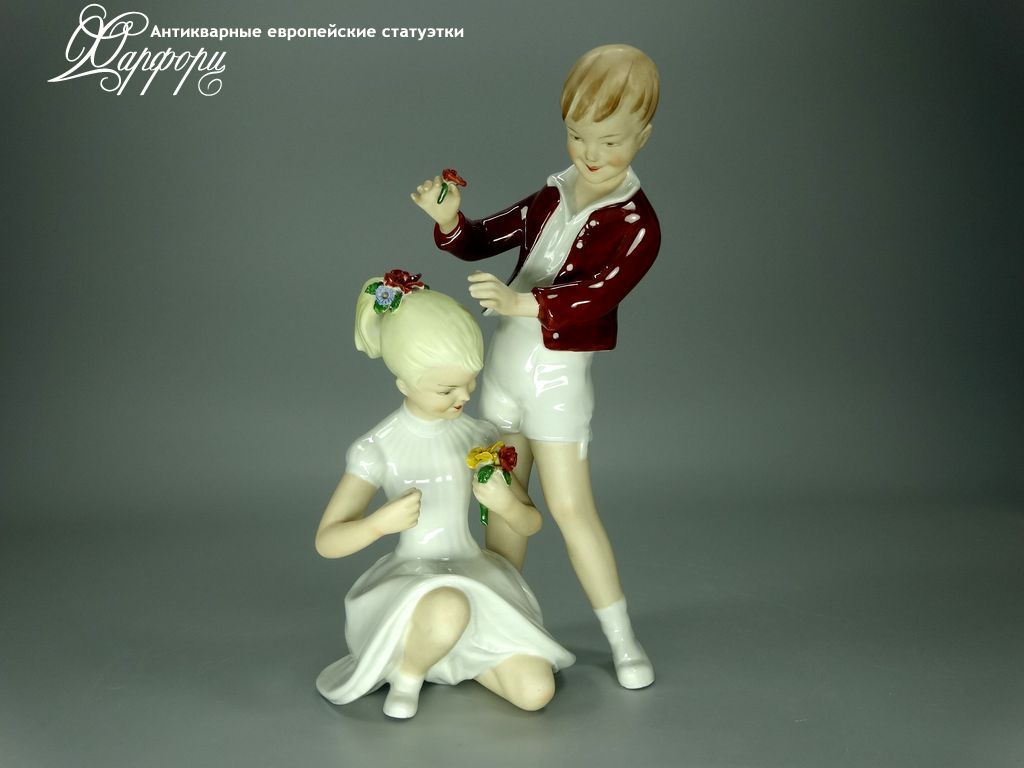 Купить фарфоровую статуэтку Wallendorf Дети