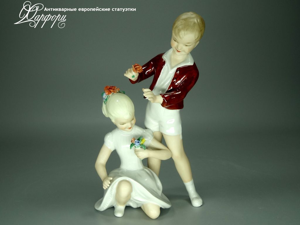 Купить фарфоровую статуэтку Wallendorf Дети
