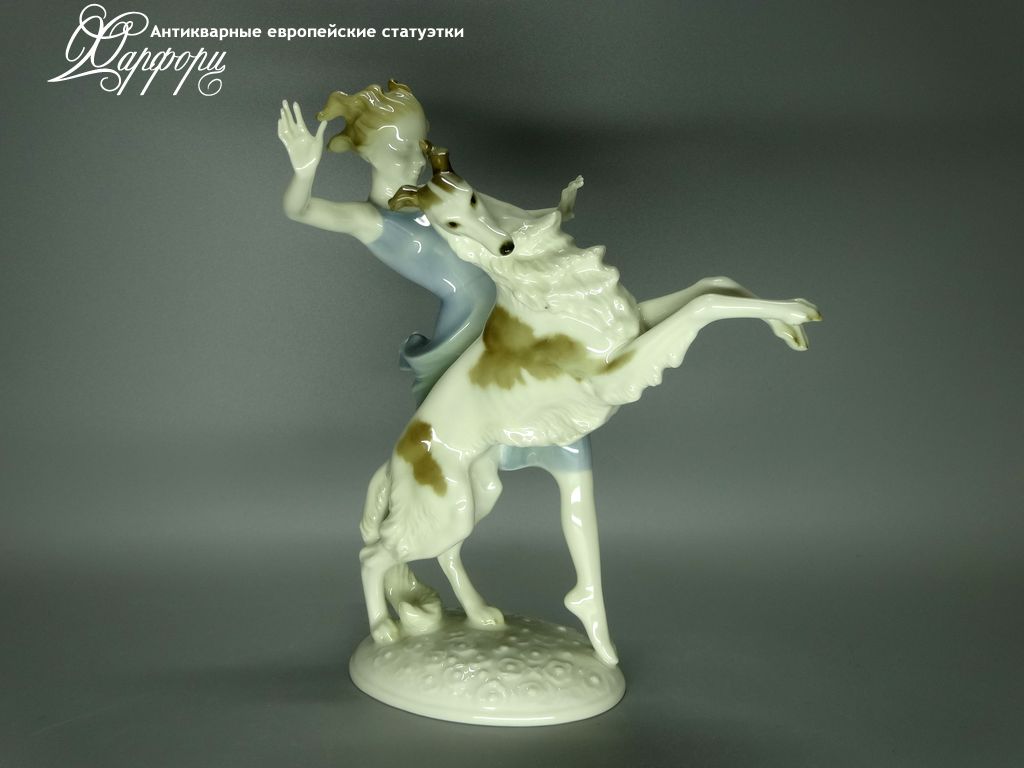 Антикварная фарфоровая статуэтка "Девушка с борзой" Hutschenreuther