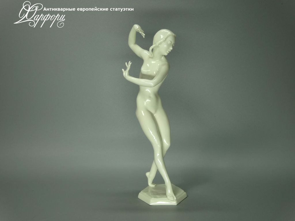 Антикварная фарфоровая статуэтка "Эротика" Hutschenreuther