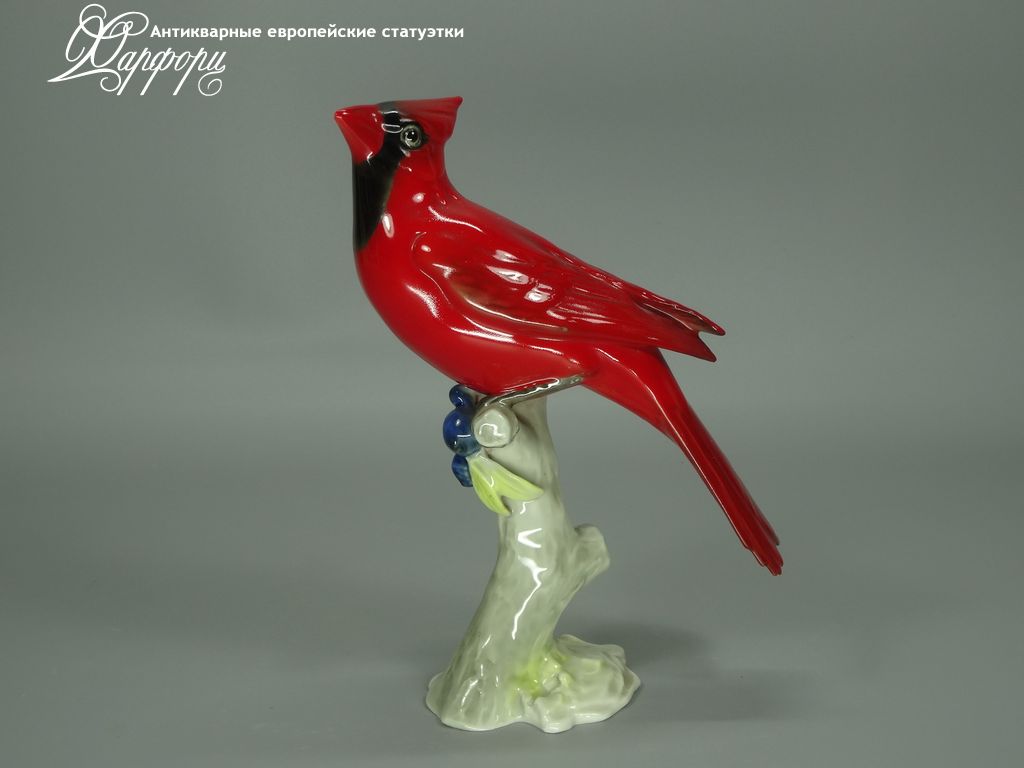 Антикварная фарфоровая статуэтка "Красный кардинал" Hutschenreuther