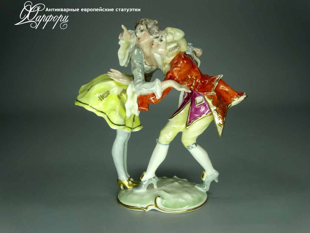 Купить фарфоровую статуэтку Hutschenreuther Поцелуй