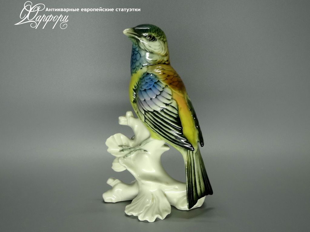 Антикварная фарфоровая статуэтка "Радужная птица" KARL ENS
