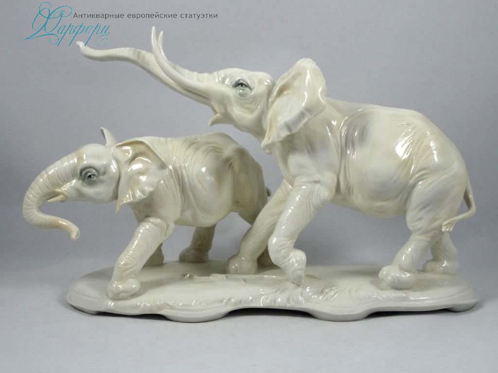Антикварная фарфоровая статуэтка "Слоны" Karl Ens