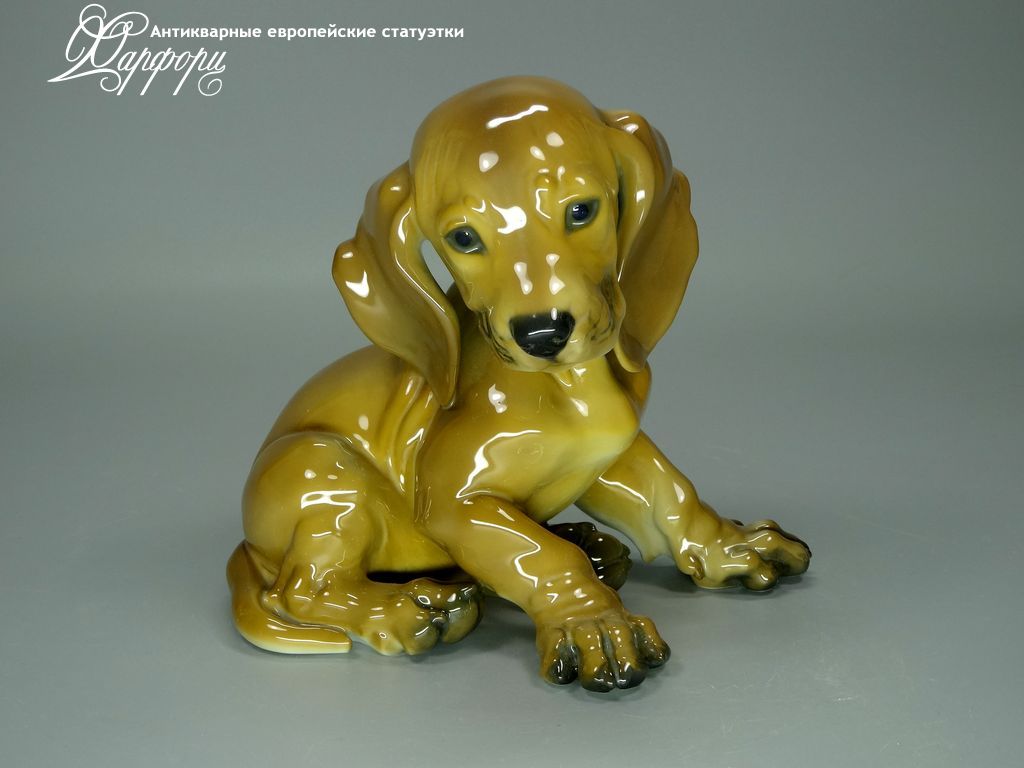 Антикварная фарфоровая статуэтка "Щенок таксы" Rosenthal