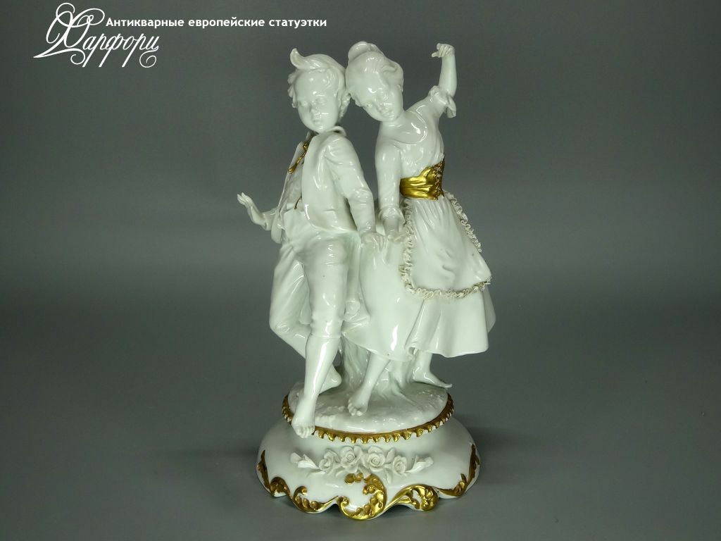 Купить фарфоровые статуэтки Capodimonte, Полька, Италия