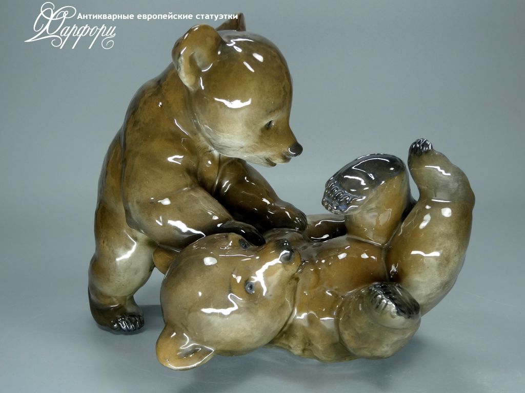Антикварная фарфоровая статуэтка "Играющие медвежата" Rosenthal