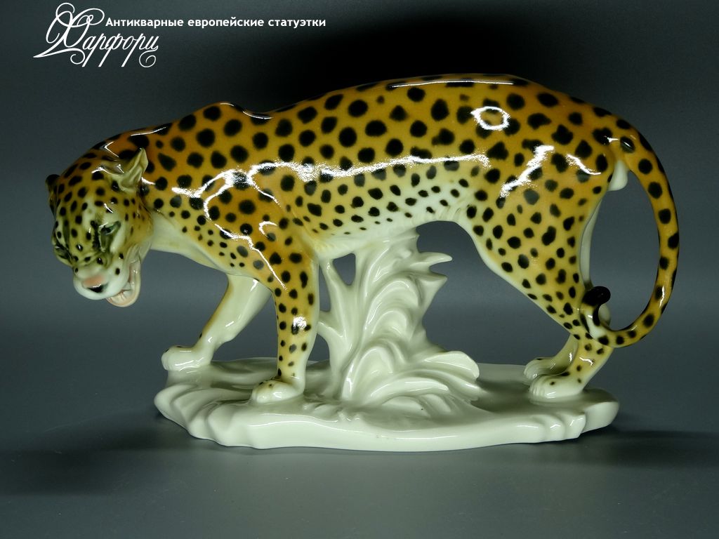 Антикварная фарфоровая статуэтка "Леопард" Karl Ens