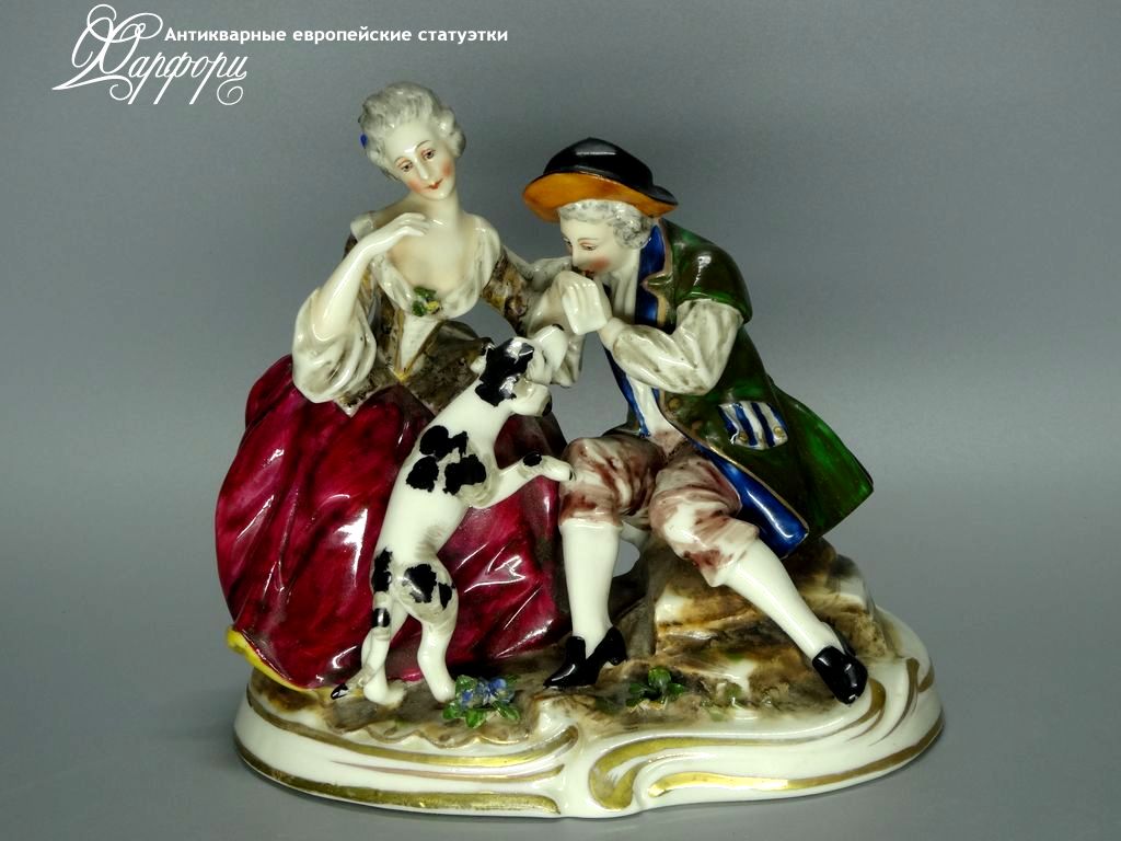 Антикварная фарфоровая статуэтка "Влюбленная пара" FRITZ AKKERMAN