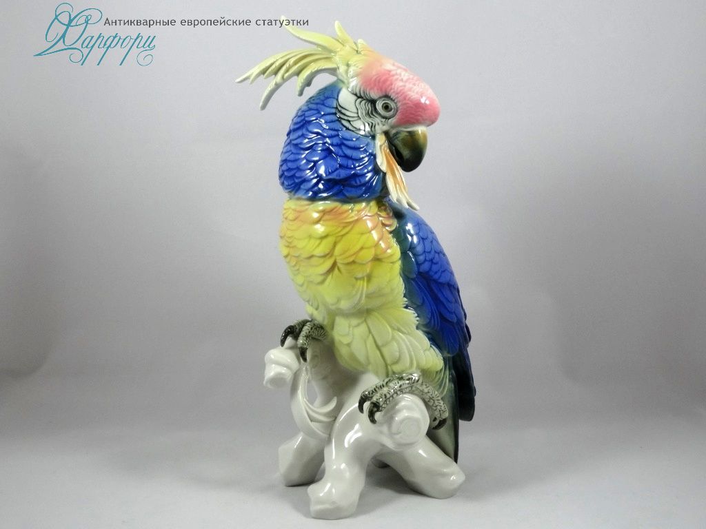 Фарфоровая статуэтка "Синий попугай" Karl Ens