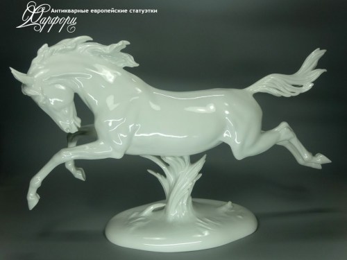 Купить фарфоровую статуэтку Rosenthal Конь